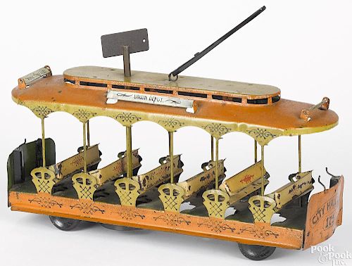 Converse City Hall Park 175 clockwork trolley sold at auction on 24th March  | Bidsquare