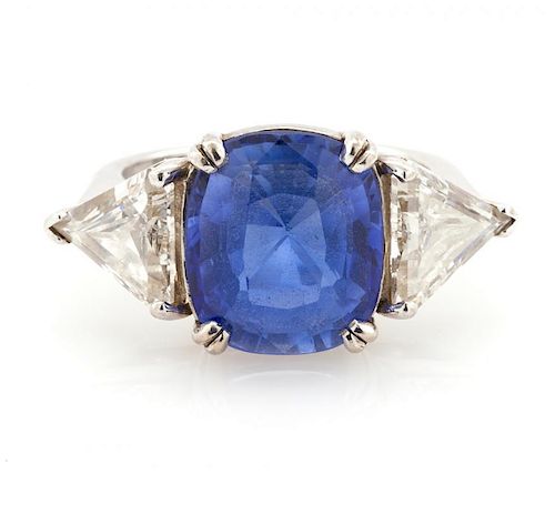 14kwg 6.72ct Ceylon sapphire and diamond ring