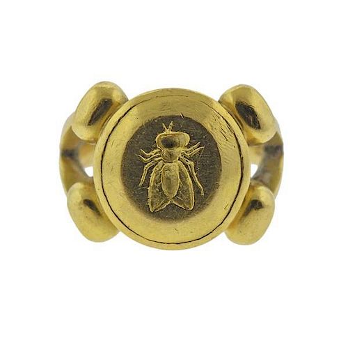 Elizabeth Locke 19k Gold Fly Intaglio Ring