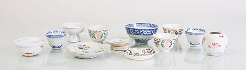 GROUP OF CHINESE PORCELAIN WARES