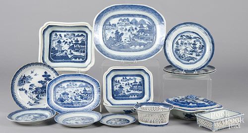 Group of Chinese export blue and white porcelain