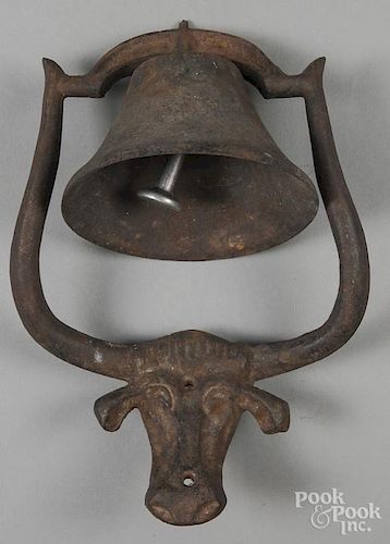 Cast iron bell with cow mounting plate
