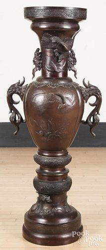 Japanese bronze palace vase