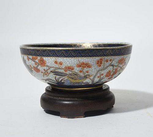 Chinese porcelain 19th C. Imari palette bowl