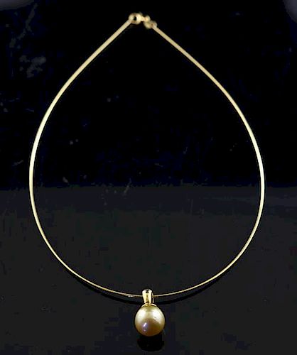 18k yellow gold chain with a golden south sea pearl