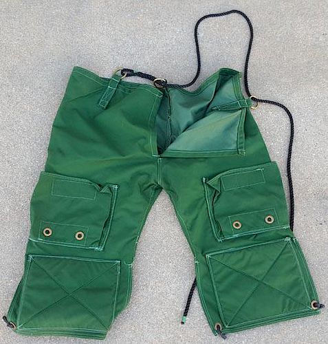 Green chafing pants.     Item B40