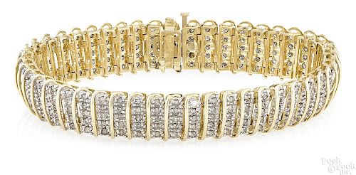 14K gold and diamond bracelet