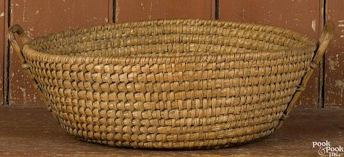 Pennsylvania rye straw basket