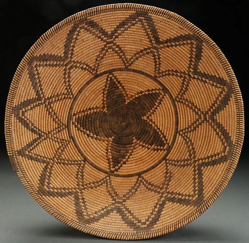 AN IMPRESSIVE APACHE COILED BASKETRY BOWL
