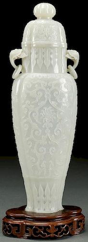 A VERY FINE MUGHAL CHINESE CARVED WHITE JADE URN