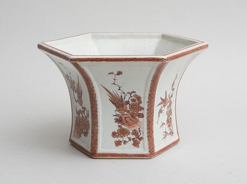 CHINESE IRON RED DECORATED HEXAGONAL PORCELAIN JARDINIÈRE