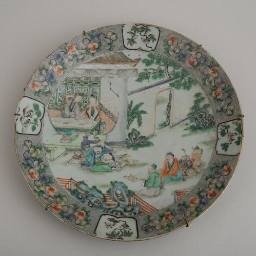 CHINESE FAMILLE VERTE PORCELAIN CHARGER