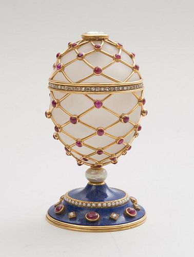 CONTINENTAL GOLD-MOUNTED, LAPIS LAZULI DIAMOND, RUBY AND SEED PEARL EGG