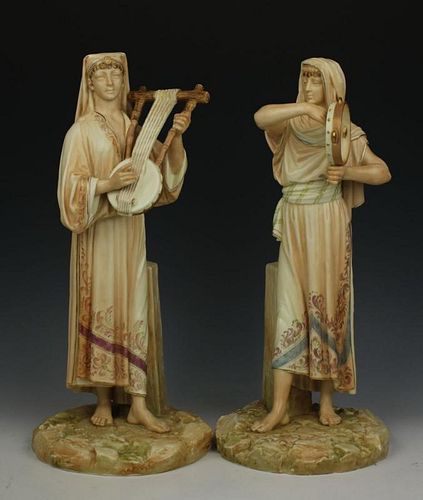 Royal Worcester 2 figurines "Egyptian Musicians"