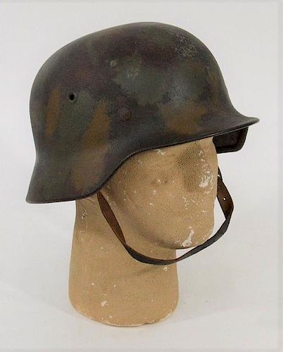 WWII German Single Decal Navy M35/40 Camo Helmet
