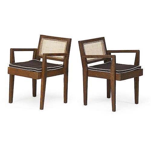 PIERRE JEANNERET Rare pair of clerk's chairs
