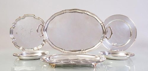GROUP OF SILVER PLATE TABLE WARES