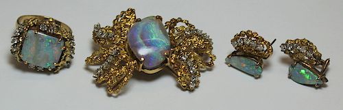 JEWELRY. 14kt Gold, Opal, and Diamond Suite.