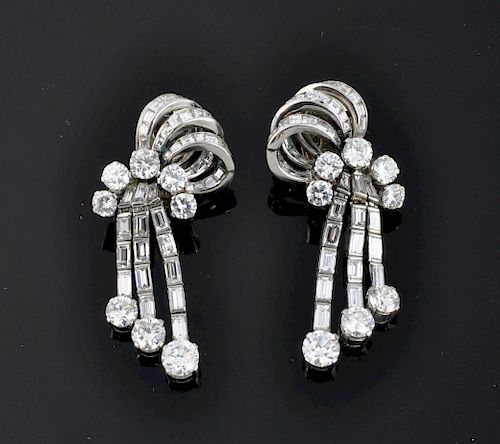 French Diamond & 18kt Pierced Earrings