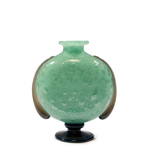 Larmes' vase, 1924-25