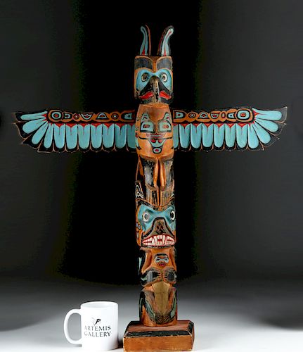20th C. Pacific Northwest 'Namgis Wooden Totem