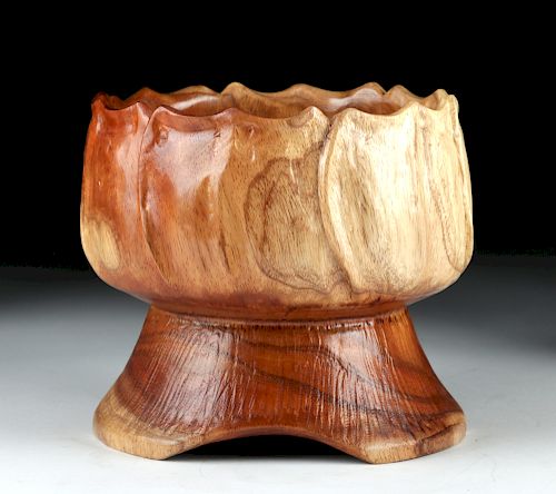 20th C. Hawaiian Koa Wood Rose-Shaped Bowl