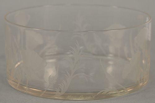 Mary Bayard White (b. 1947), flower art glass bowl with etched flowers, signed: Mary B. White. height 3 1/2 inches, diameter 8 inche...