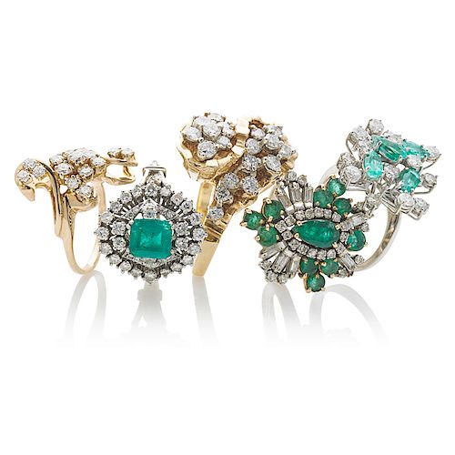 EMERALD OR DIAMOND CLUSTER RINGS