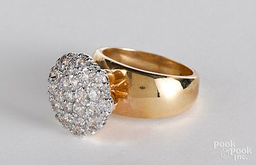 14K yellow gold and diamond cluster ring