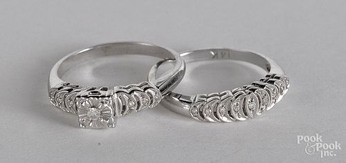 14K white gold and diamond wedding ring set