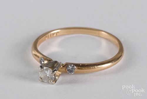 14K yellow gold and diamond ring, 1 dwt.