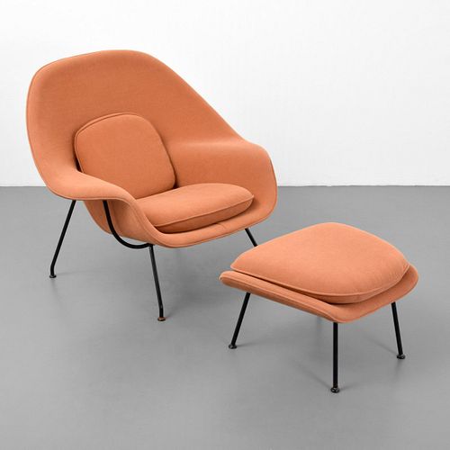 Eero Saarinen WOMB Lounge Chair & Ottoman