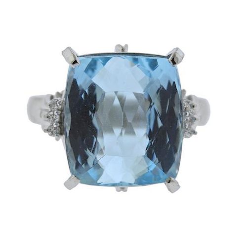 Platinum Diamond 15.99Ct Aquamarine Ring