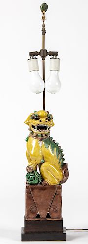Antique Chinese Foo Lion Lamp