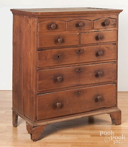 Pennsylvania semi-tall chest of drawers