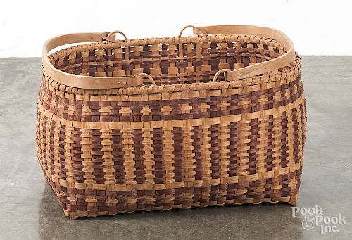 Cherokee twin swing handled basket