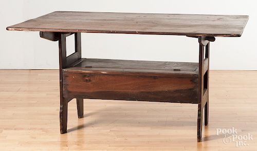 Pennsylvania pine bench table