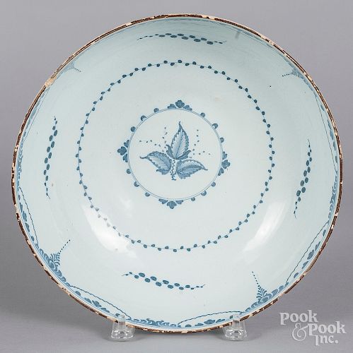 Delft blue and white bowl