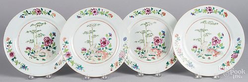 Set of four Chinese export porcelain plates