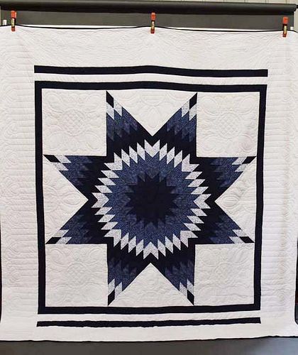 Hand stitched Amish quilt