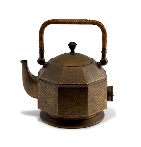 Electric 'P-139' water kettle, 1909