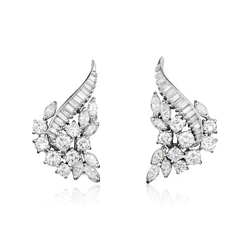 A Pair of Diamond Platinum Earrings