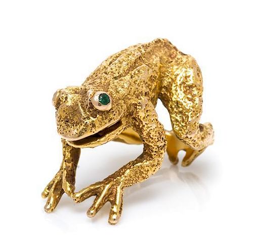 * A 14 Karat Yellow Gold and Emerald Frog Ring, 33.40 dwts.