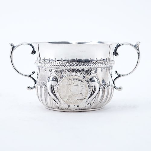 Antique English Silver Handled Cup With Inset King George V And Queen Mary Silver Jubilee Commemorative Silver Coin. Hallmarked London 1935, A & H.