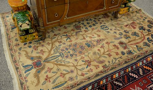 Oriental throw rug. 5'8" x 7'10"