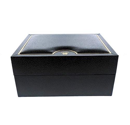 Rolex Oyster Watch Box 64.00.02 sold at auction on 24th July | Bidsquare