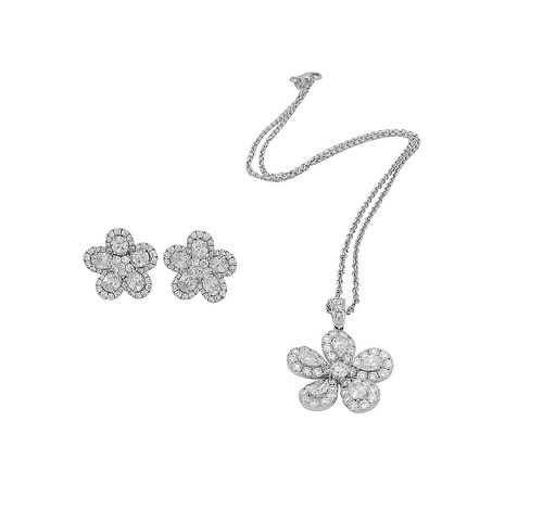 18k  8.00 TCW Brilliant Diamond Set Earring Necklace