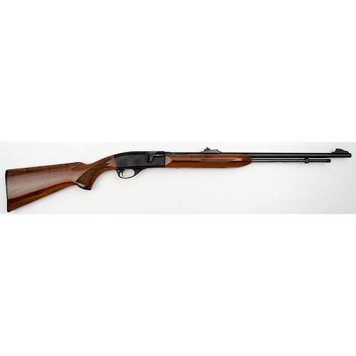 ** Remington Model 552 Deluxe Speedmaster Rifle