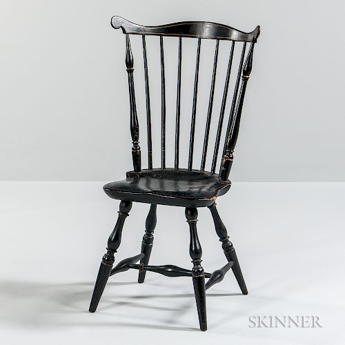 Black-painted and Gilt-striped Fan-back Windsor Side Chair