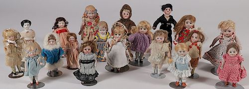 35 BISQUE AND CHINA DOLLS, 19TH CENTURY